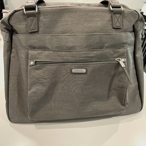 Baggallini Overnight Expandable Laptop Tote